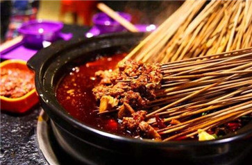 開串串香店賺錢嗎